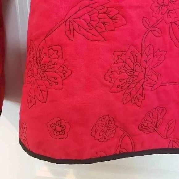 Analogy Women’s Red w/Black Embroidered Jacket - Picture 11 of 12